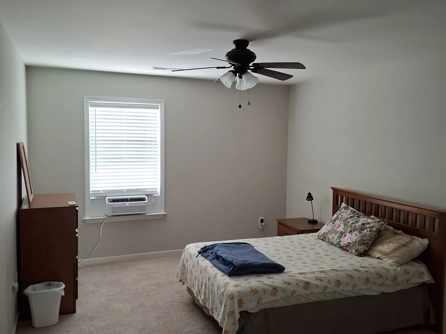 2 bed, 2390 sqft, $1,250 — Photo 3