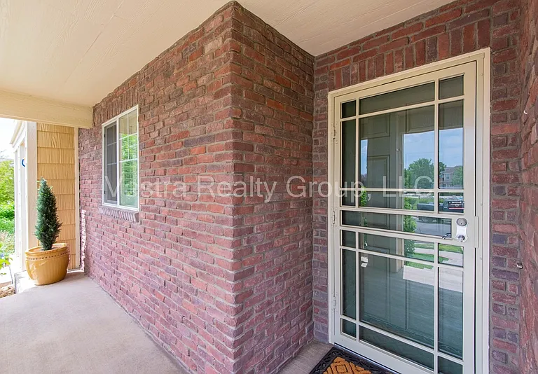 17273 E Wyoming Pl — Photo 3