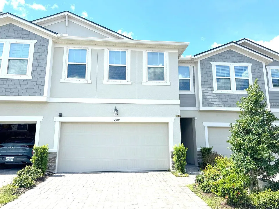 19337 Blue Pond Dr