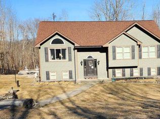 81 Logtown Rd, Pt Jervis, NY 12771