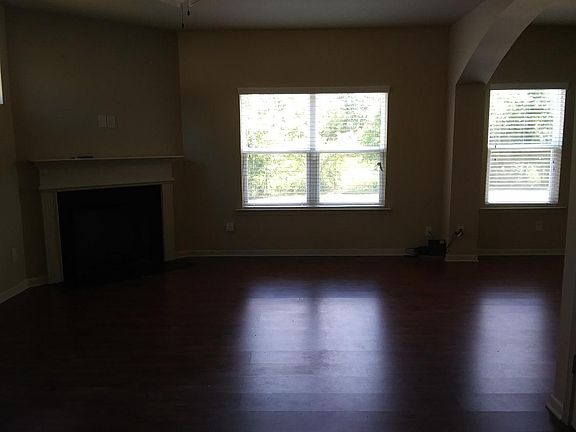 3rd image of 129 Centerra Springs Dr