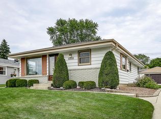 3622 S 94th St, Milwaukee, WI 53228