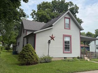 2414 S Vine St, Yorktown, IN 47396