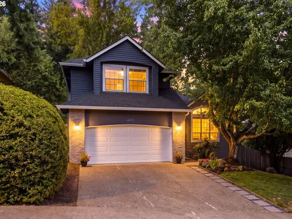 4123 SW Comus St, Portland, OR 97219