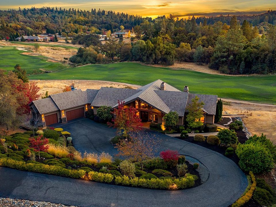 2nd image of 17260 Winchester Club Dr