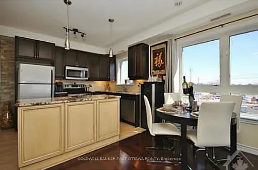 14 Norice St #401 — Photo 10
