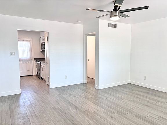 5th image of 2601 E Turney Ave #2615-2