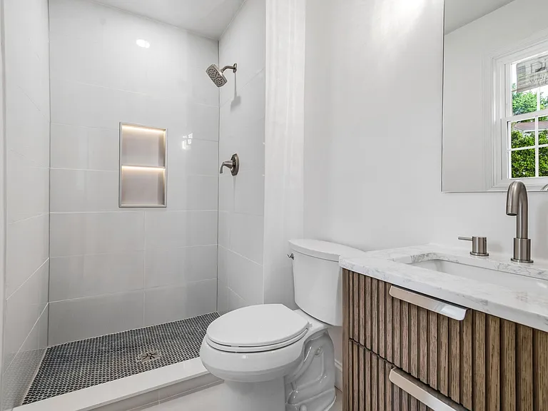 6301 Linus Dr — Photo 12