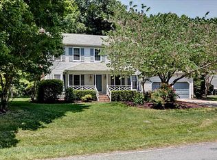 125 Stone Lake Ct, Yorktown, VA 23693