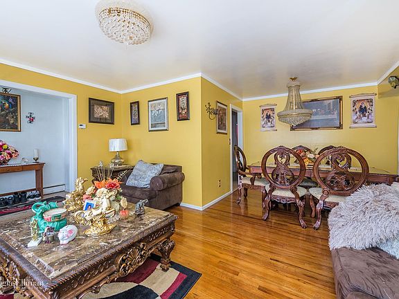 3rd image of 26 Ocean Ave