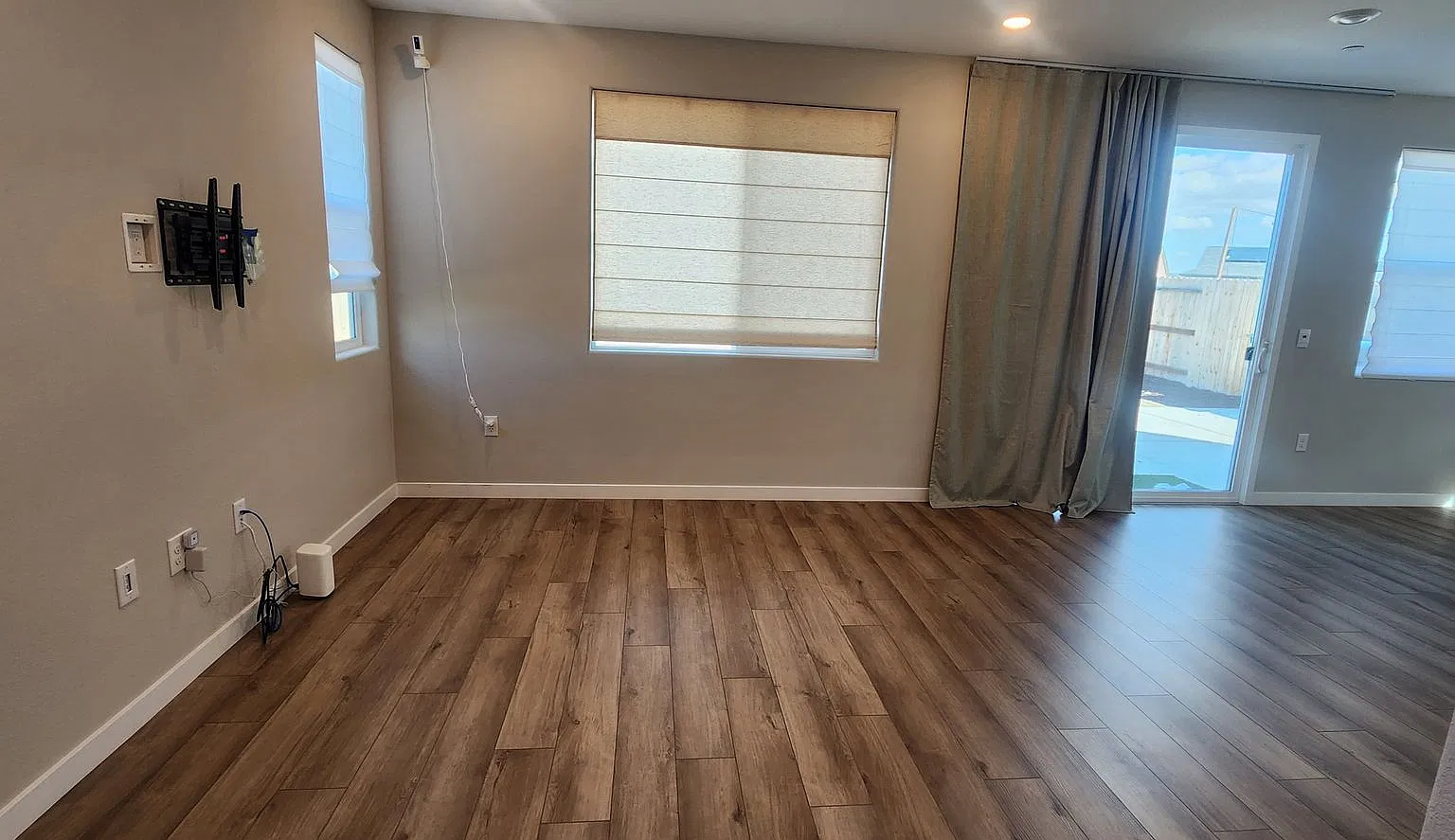 Beautiful Home in Elk Grove — Photo 4