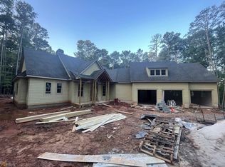 1050 Planters Ln, Greensboro, GA 30642