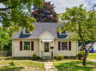 73 Francis St, Springfield, MA 01104