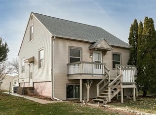 813 19th Ave SW, Cedar Rapids, IA 52404