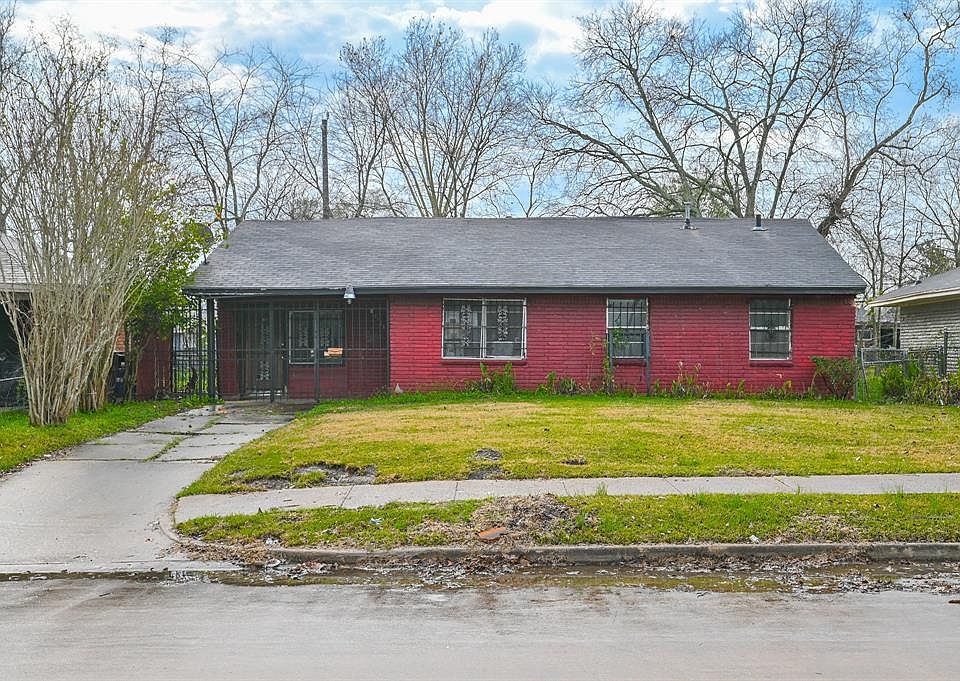 1st image of 3126 Sunnydale Dr