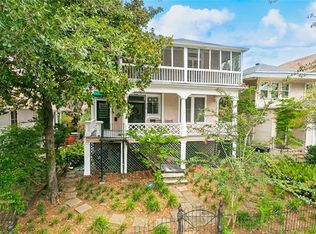 731 Pine St, New Orleans, LA 70118