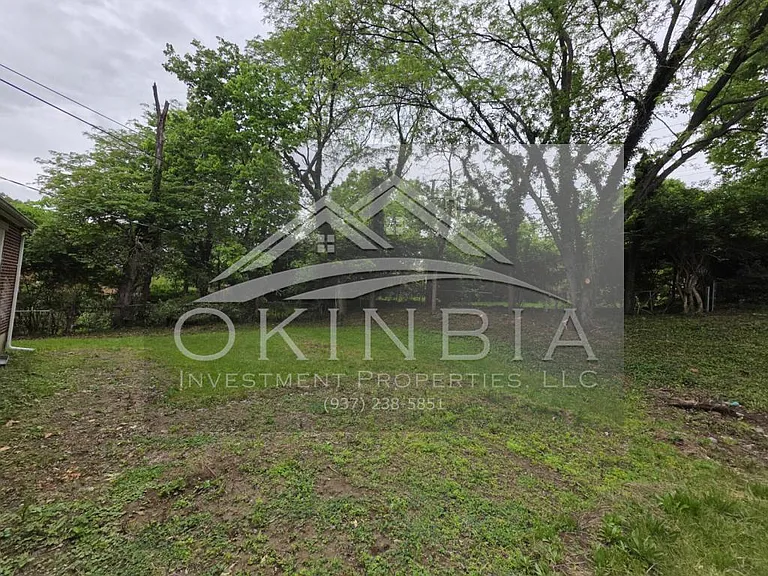 2815 Oxford Ave — Photo 25