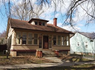 141 Oakwood Ave, Marietta, OH 45750