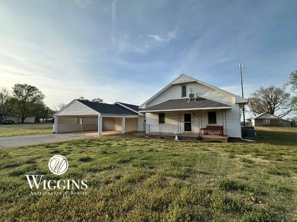 215 E Corn St, Goltry, OK 73739