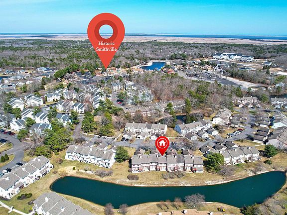 4th image of 668 Lakefront Cir #668