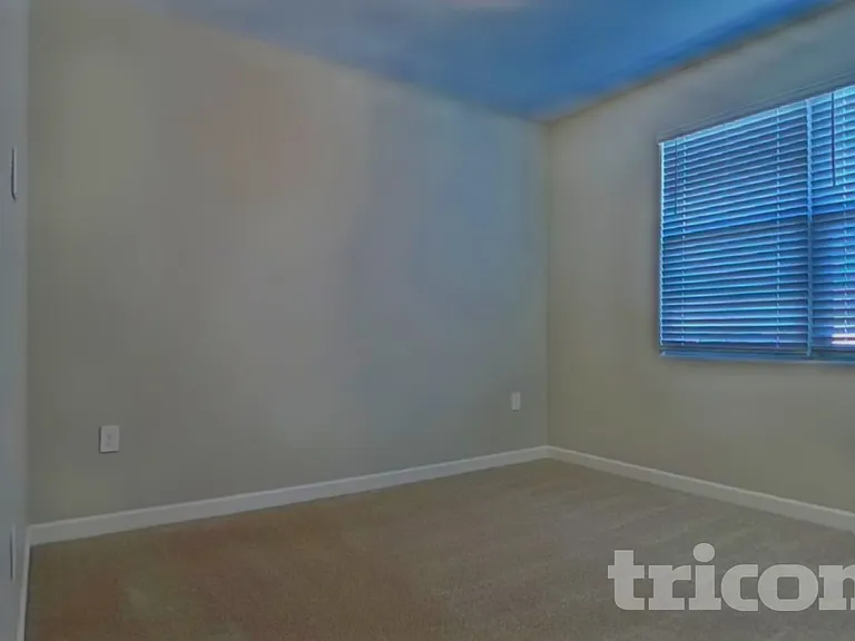 30033 W Cheery Lynn Rd — Photo 13