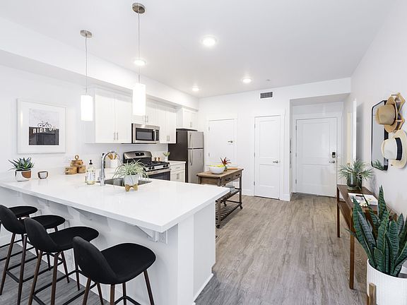 Open Kitchen