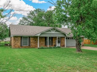 4715 Palmetto Rd, Benton, LA 71006