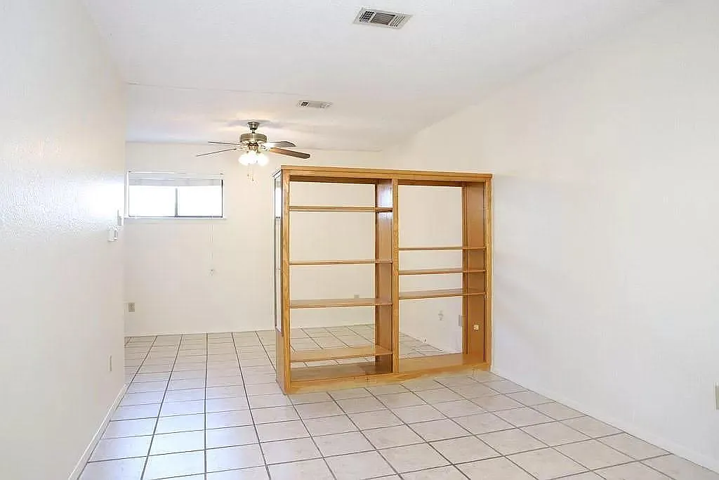 1 bed, 1.0 bath, 373 sqft, $875 — Photo 1