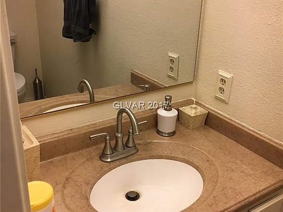 5th image of 4150 Flamingo Crest Dr Unit 4