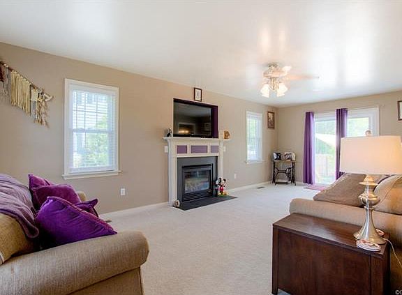 4th image of 6273 Indian Trails Ct