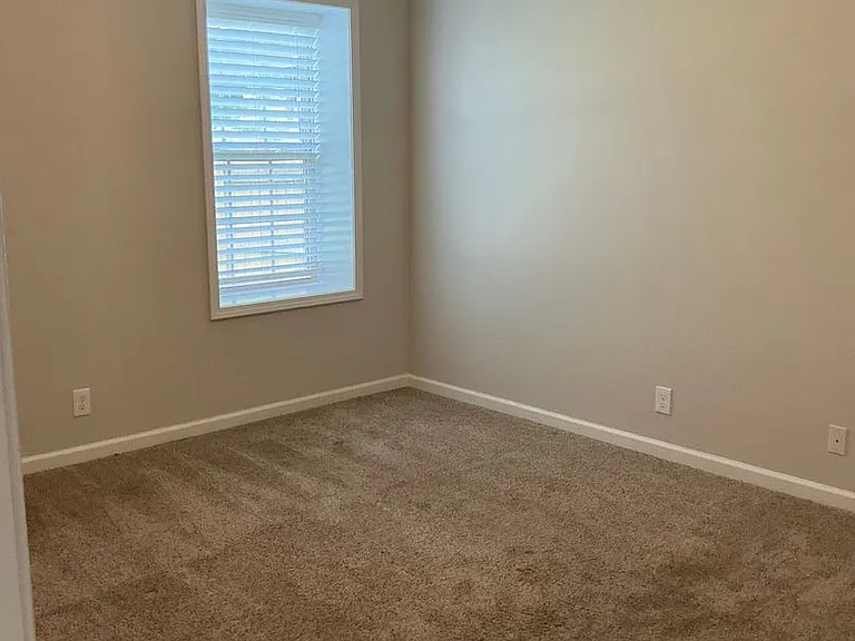 1712 Apache Way — Photo 23