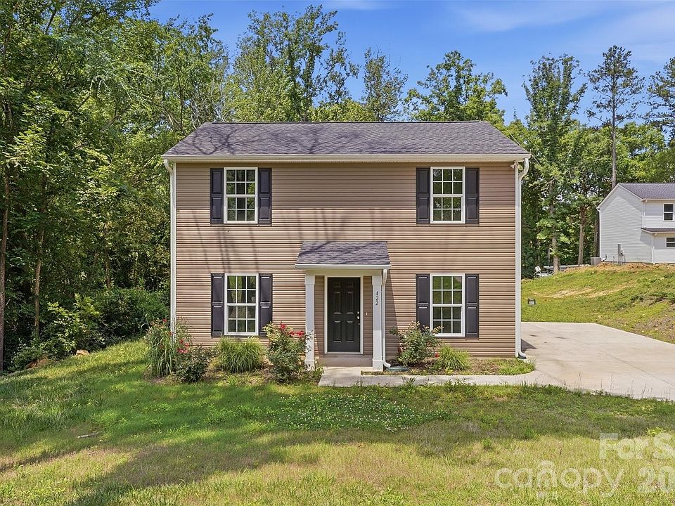 1st image of 422 Kershaw St