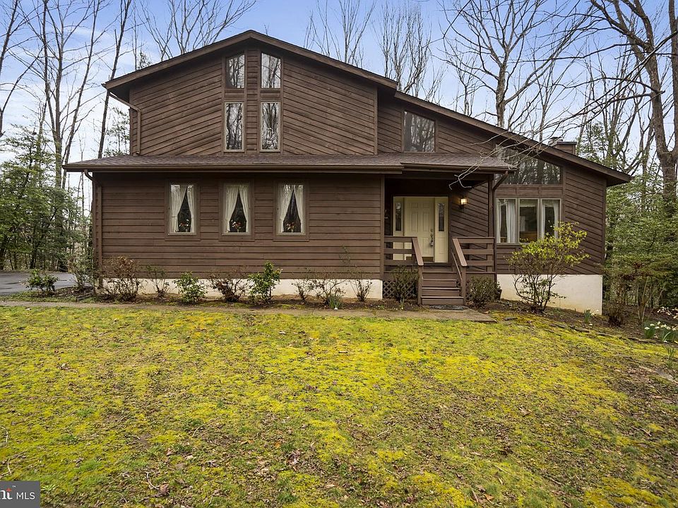 1st image of 592 Pinedale Dr