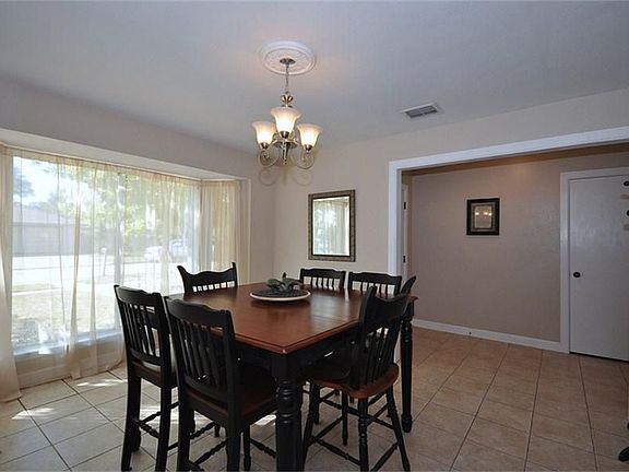 4th image of 4906 Whispering Falls Dr