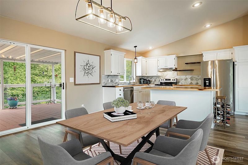 5th image of 8209 Comox Road