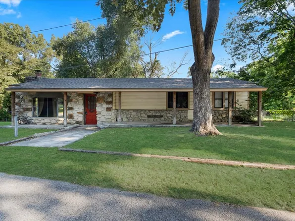 507 W Pine St, Coweta, OK 74429