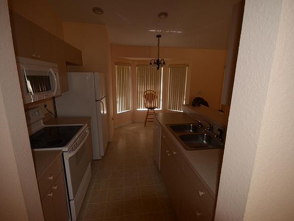 5th image of 5952 N Summerfield Pt
