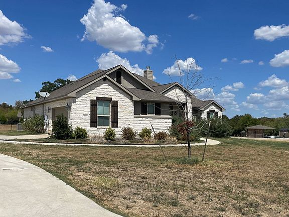 3rd image of 166 Pecos St