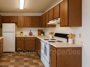 9719 Holly Dr #202, Everett, WA 98204