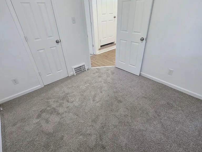 11415 Auburn St — Photo 12