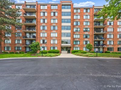 2000 Saint Regis Dr APT 1D, Lombard, IL, 60148