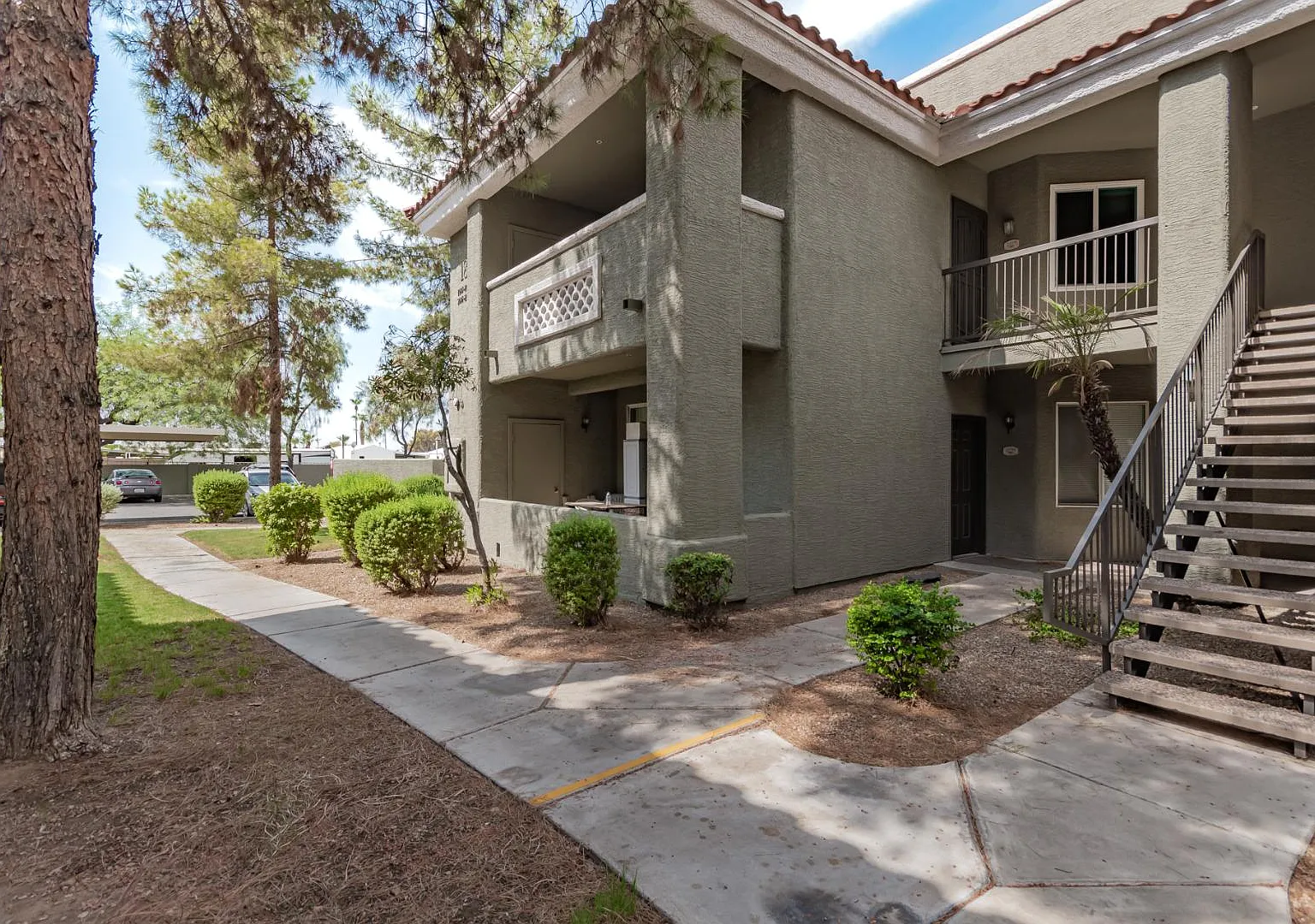 2929 W Yorkshire Dr Unit 2095 - Yorkshire 2095 — Photo 1