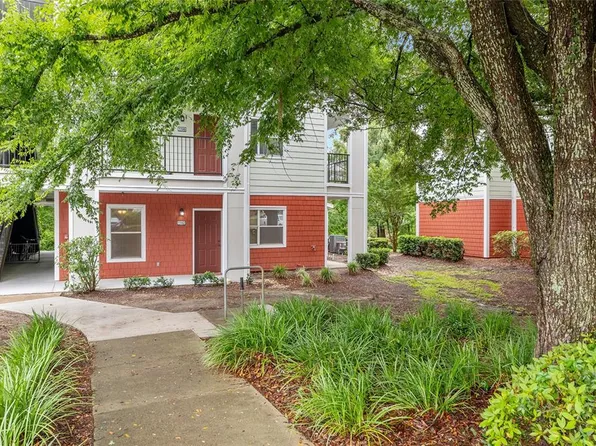 2360 SW Archer Rd APT 1102, Gainesville, FL 32608