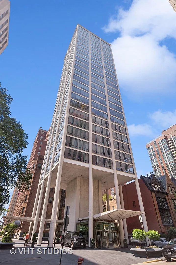 1 bed, 850 sqft, $2,550 — Photo 1