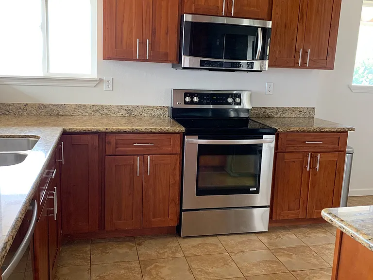 3686 Kawelolani Pl #A — Photo 4