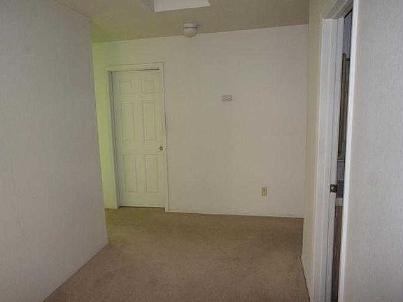 hall bath view 2