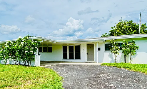 4460 NE 19th Ave Photo 1
