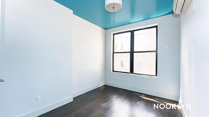 Rented by Nooklyn NYC LLC | media 13