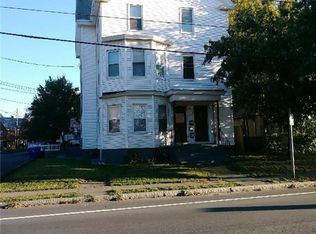 873 Roosevelt Ave, Pawtucket, RI 02860
