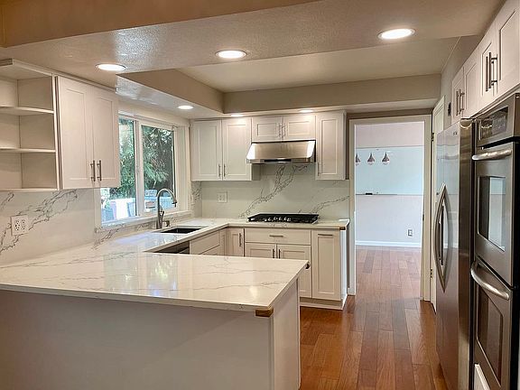 4th image of 5202 139th Ave SE